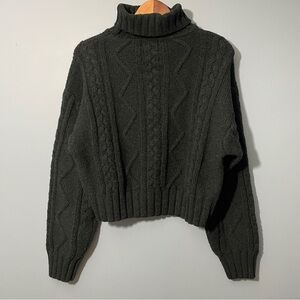 Chunky WOOL Turtleneck Sweater